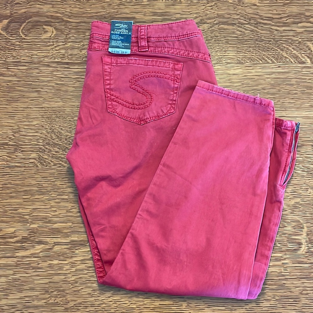 Silver Capris